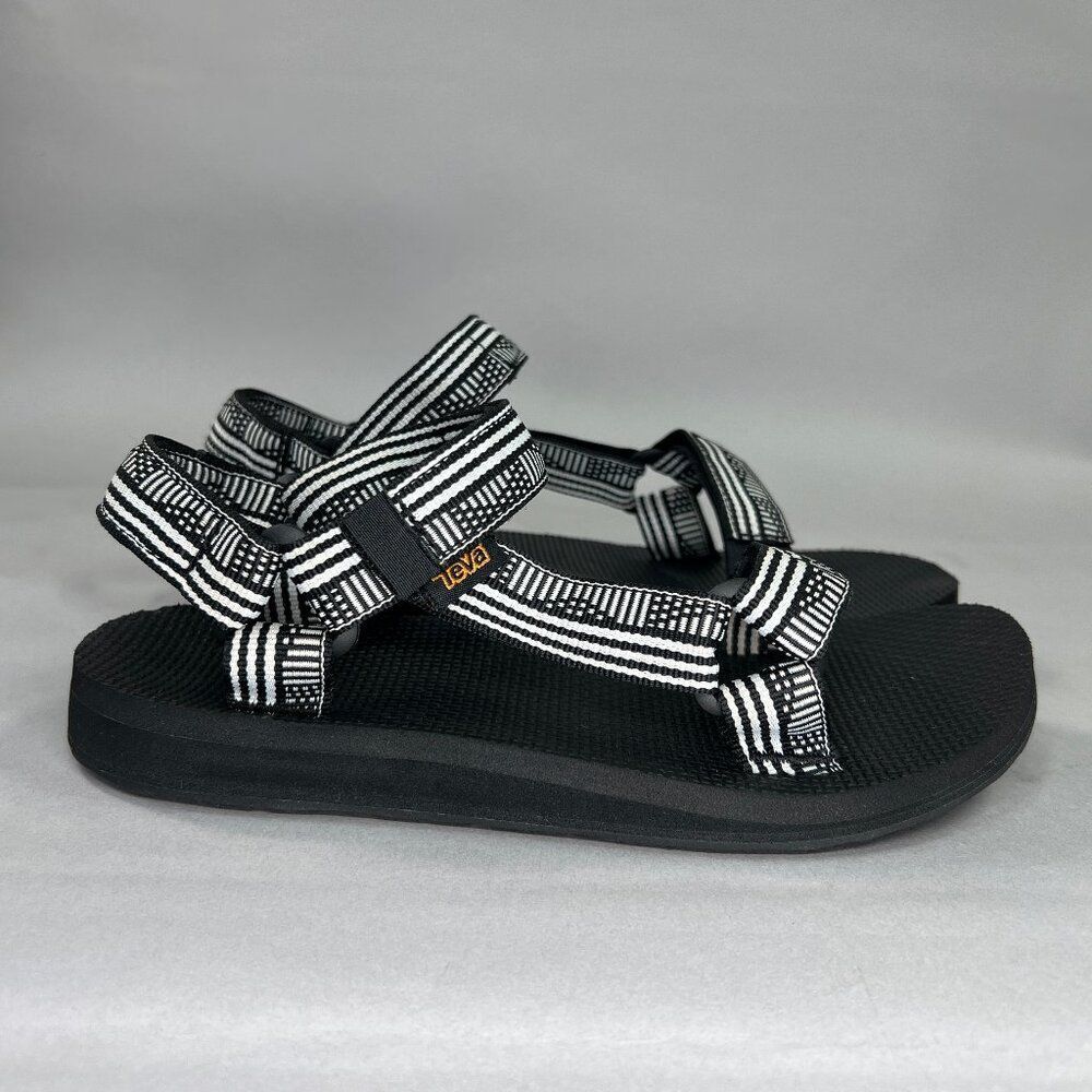 Teva Original Universal Sandals Womens Size 6‎ Black & White Flag Strappy Hiking